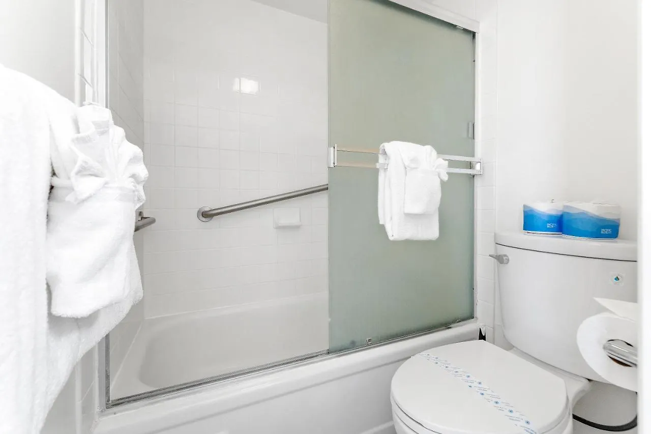 Charming Condo Steps From Waikiki Beach With Parking! 檀香山 0*,