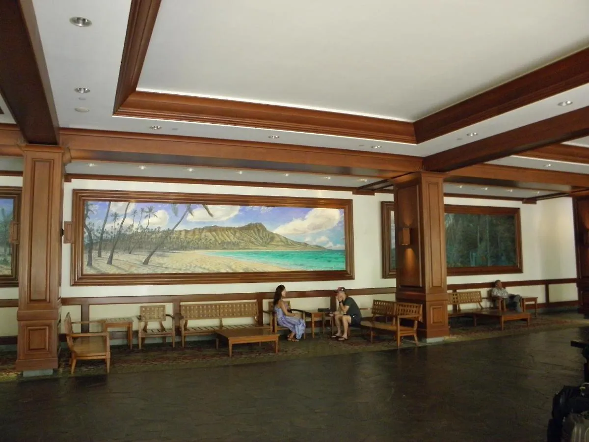 公寓 Charming Condo Steps From Waikiki Beach With Parking! 檀香山 美国